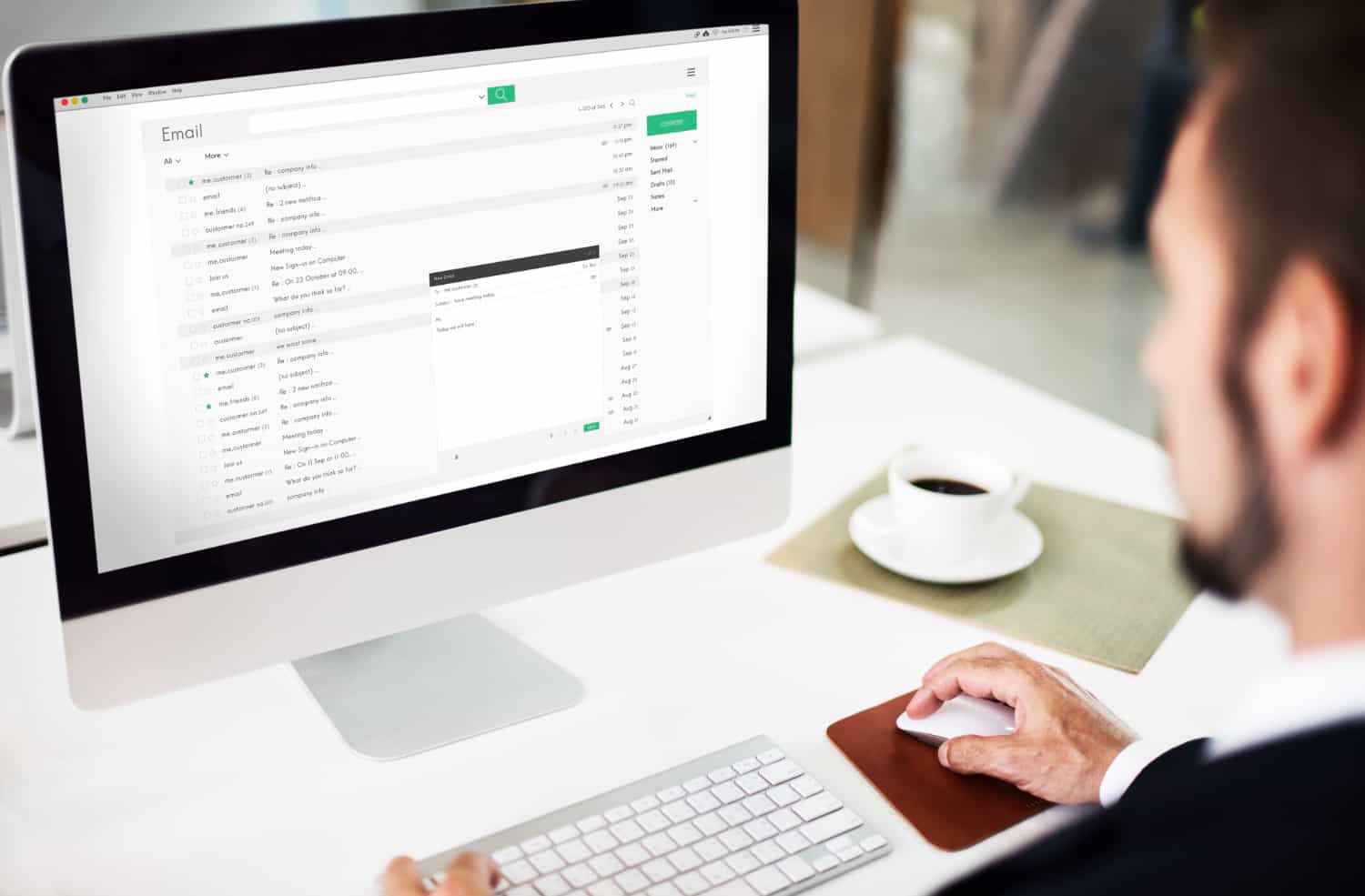 manfaat email bisnis